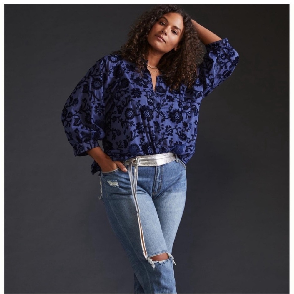 Anthropologie Pilcro Blue Velvet Appliqué Button Down Top Women’s Large